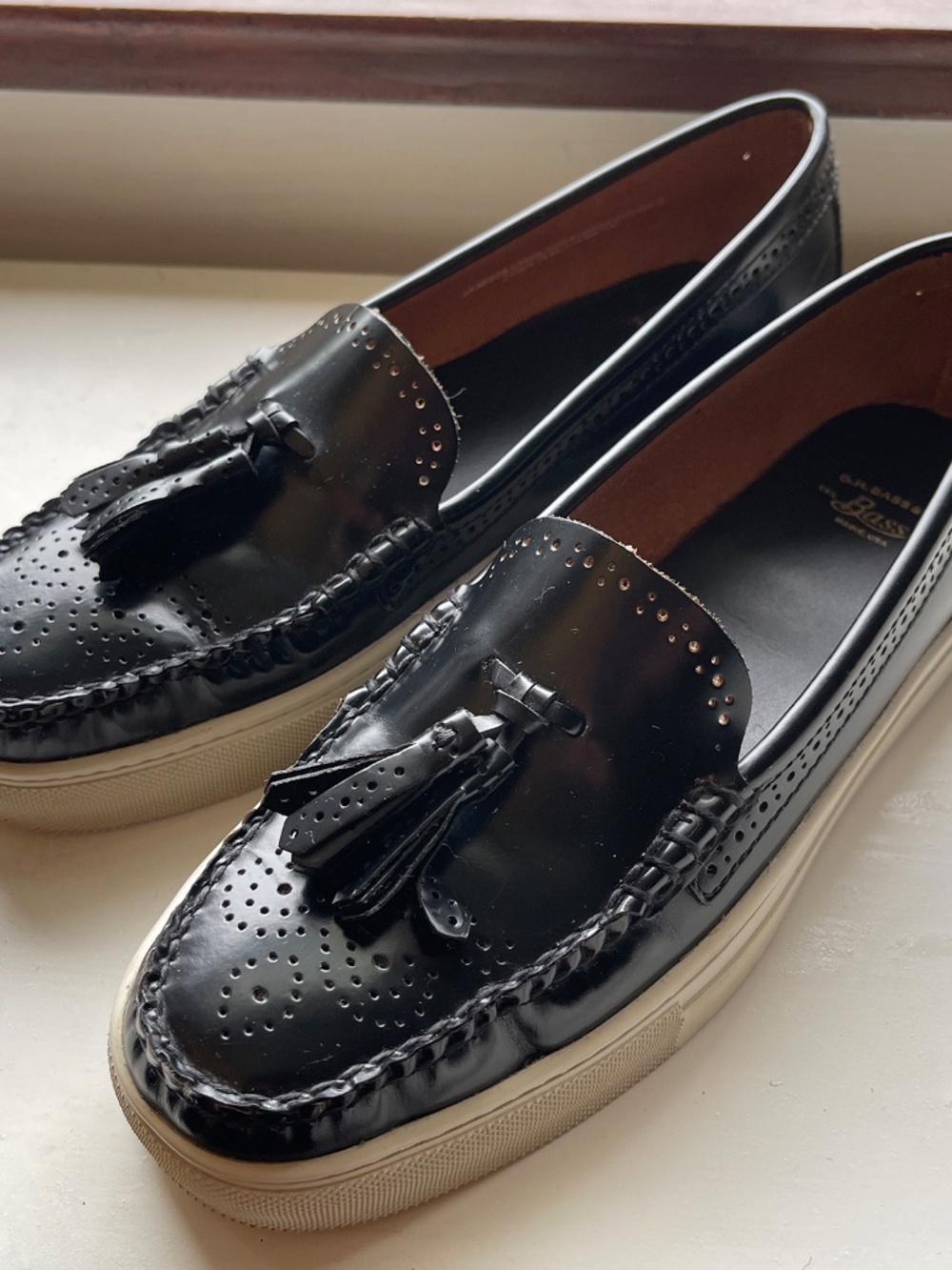 G.H. Bass & Co. Black Leather Platform Tassel Penny Loafer in Brogue Pattern
